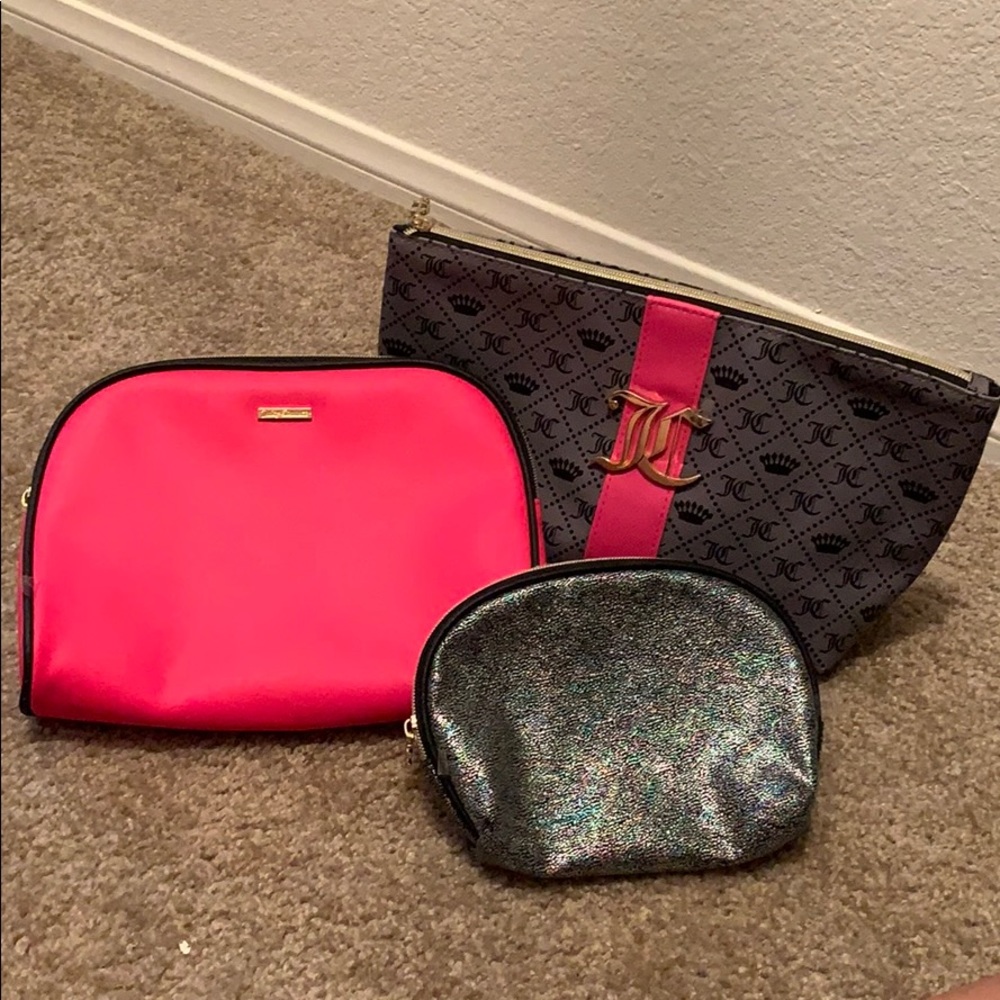 Juicy Couture make up bag set
